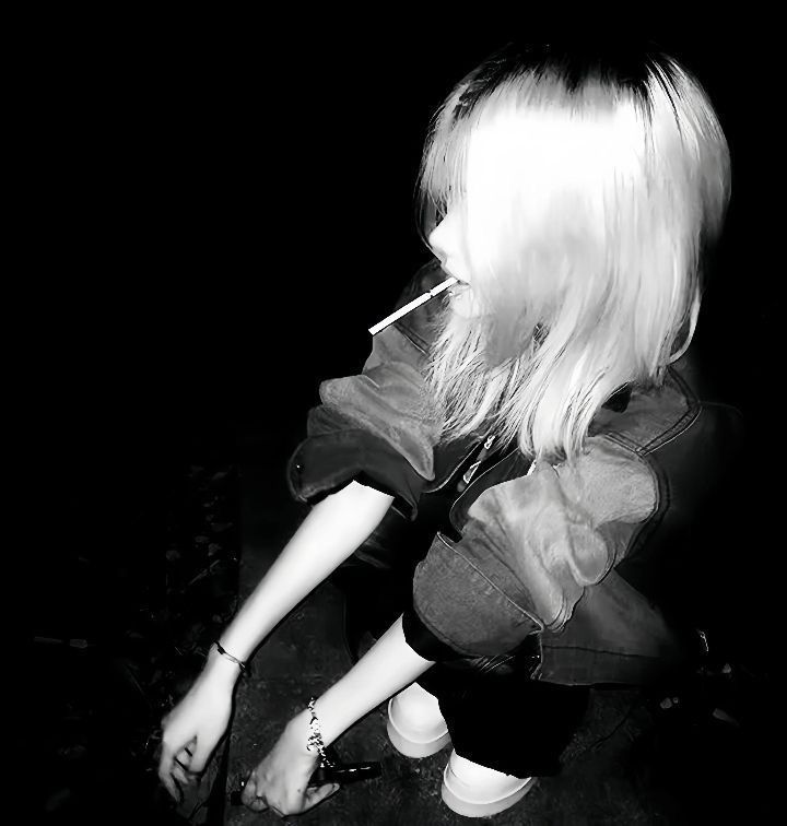 Avatar Nữ Ngầu 14