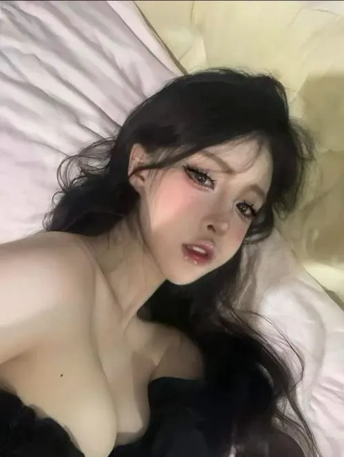 Ảnh Gái Xinh Vú To Ngực Bự 145