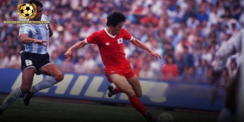 Cầu thủ Cha Bum Kun chính thức treo giày vào năm 1989