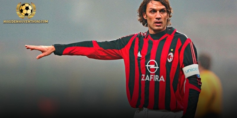 Chặng đường sự nghiệp vinh quang của Paolo Maldini