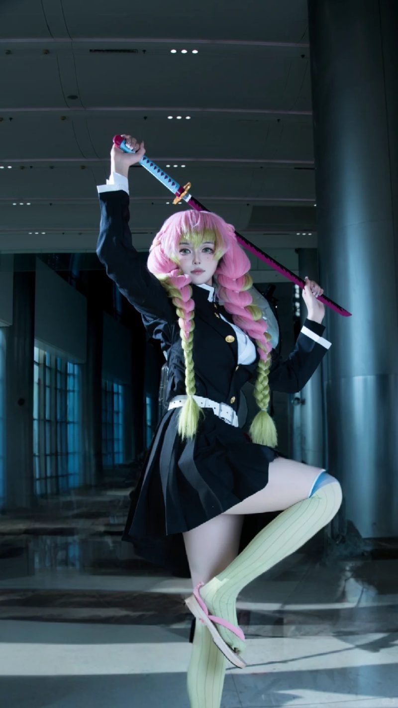 ảnh Cosplay Mitsuri 36