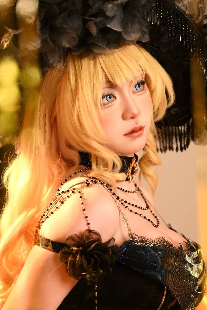 ảnh cosplay Navia 19