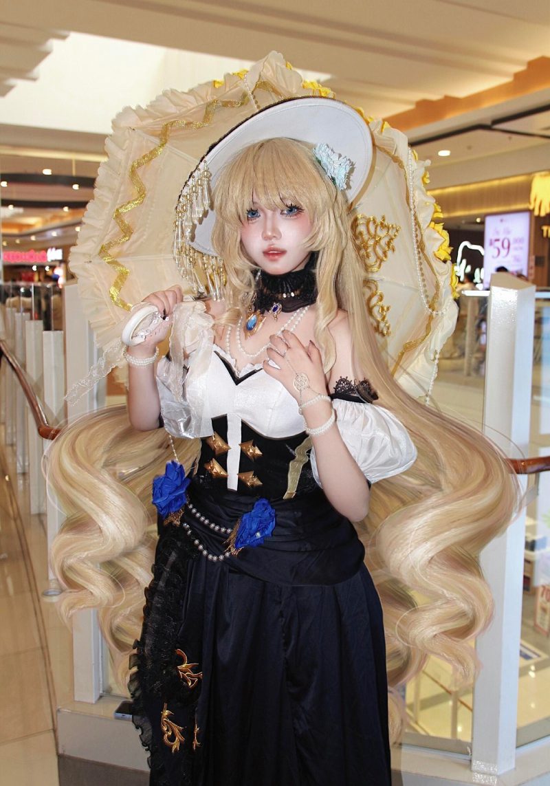 ảnh cosplay Navia 17