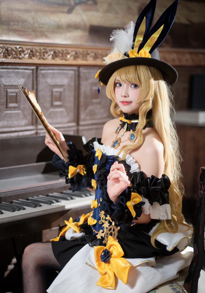 ảnh cosplay Navia 16