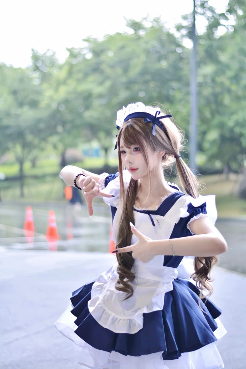 cosplay hầu gái 18