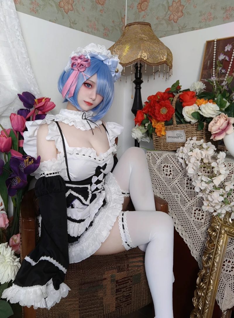 cosplay hầu gái 24