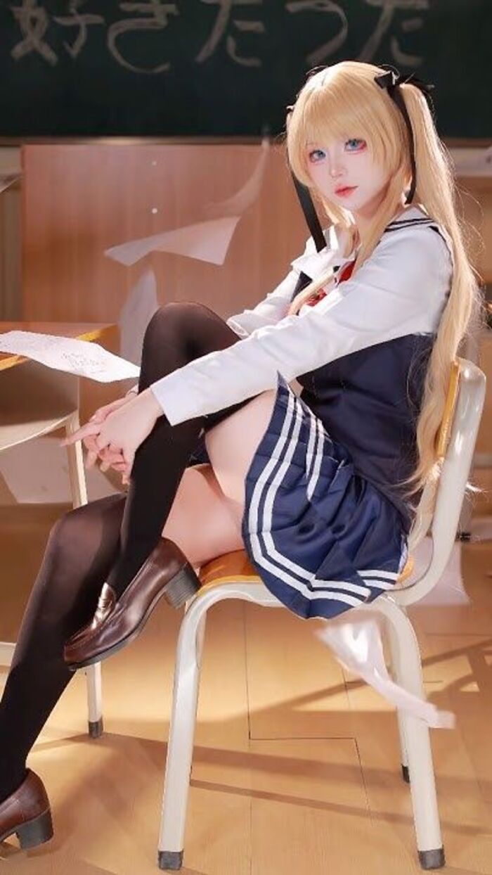 cosplay học sinh 23