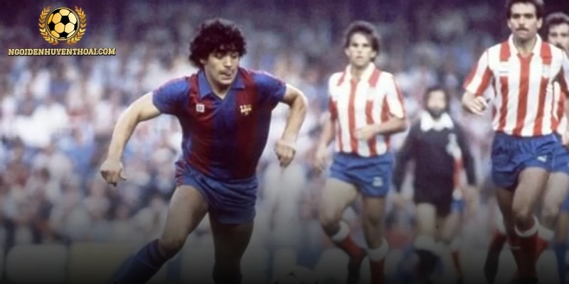 Diego Maradona bị gãy chân, gần như phải giải nghệ sớm