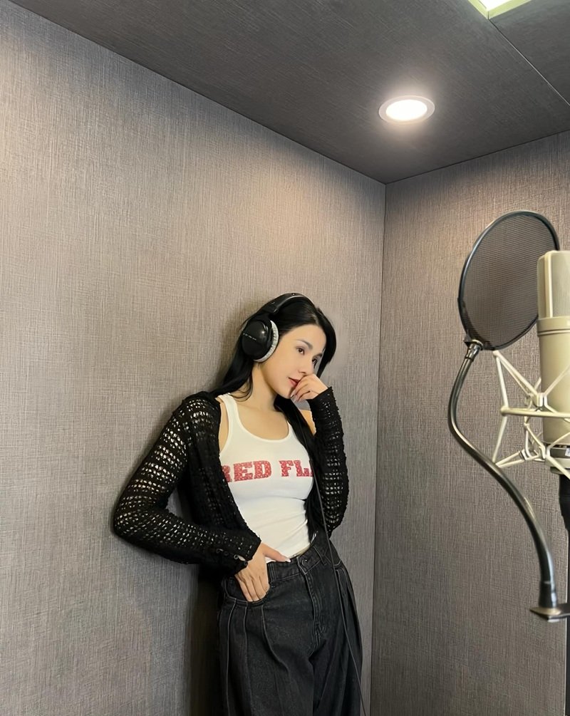 ảnh Diệp Lâm Anh sexy 18