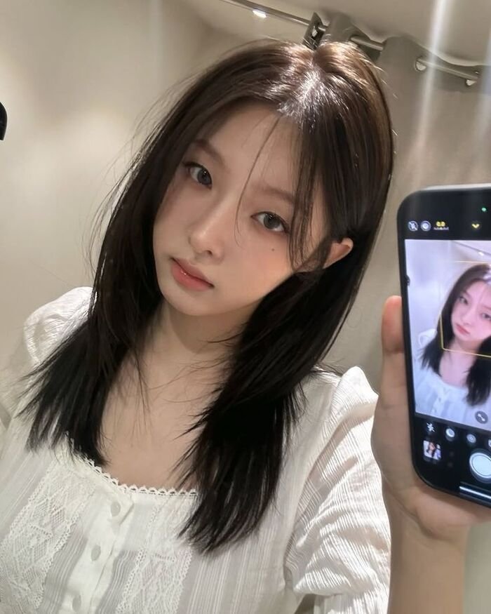 Girl Photo Simple 12