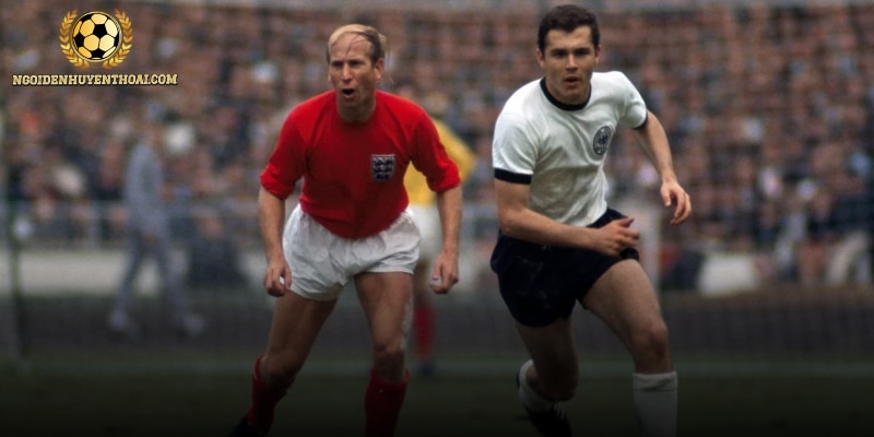 Franz Beckenbauer vô địch World Cup 1974 với băng đội trưởng