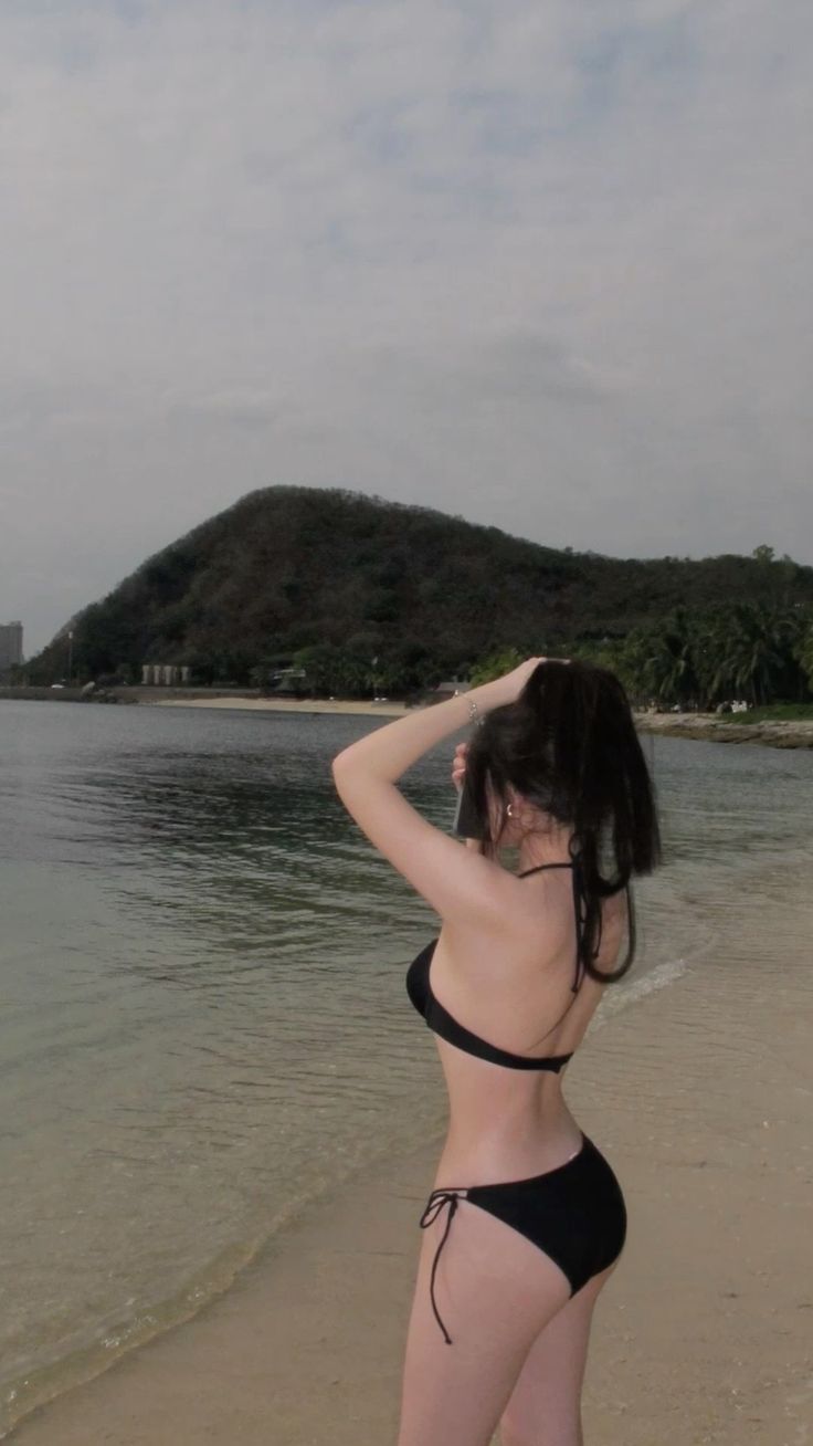 Gái đẹp mặc bikini 17