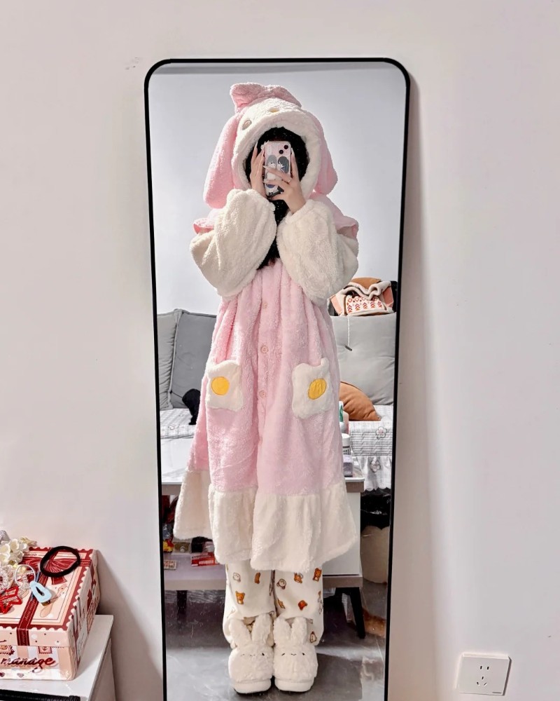 ảnh gái đẹp mặc đồ ngủ 33