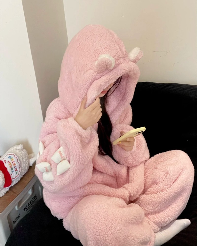 ảnh gái đẹp mặc đồ ngủ 41