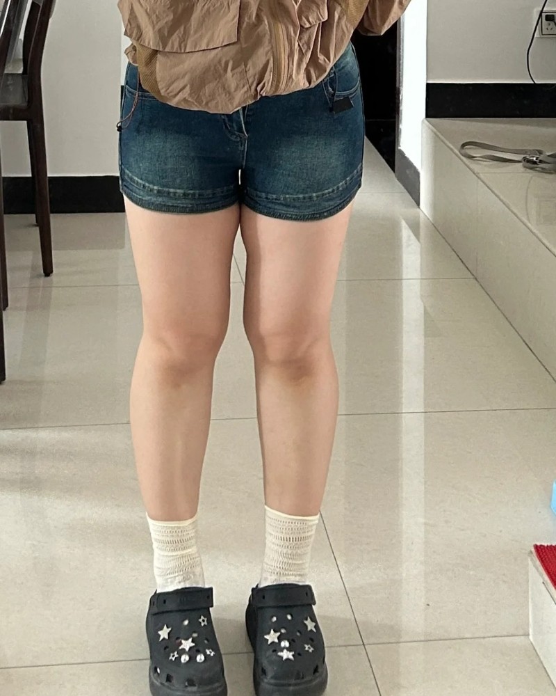 ảnh gái đùi to 7