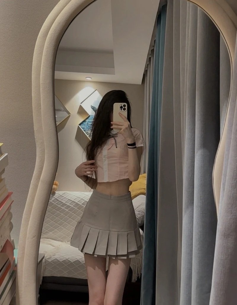 gái xinh che mặt 12