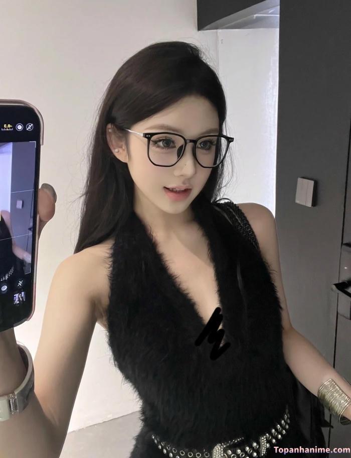 Ảnh gái xinh đeo kính 26