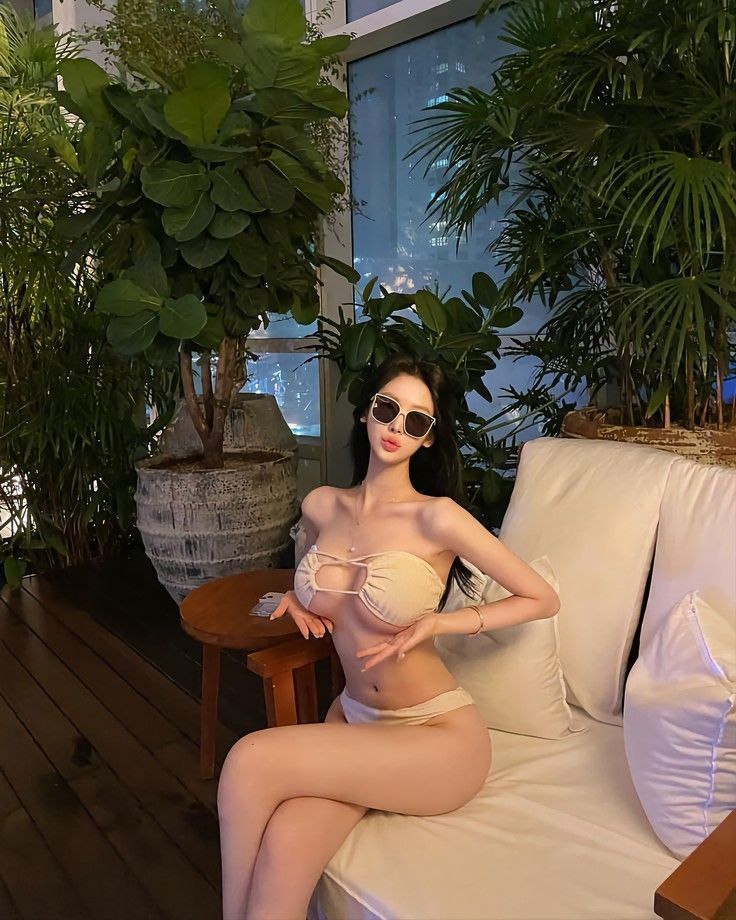 Gái Xinh Không Che 9