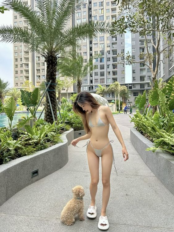 Gái Xinh Không Che 4