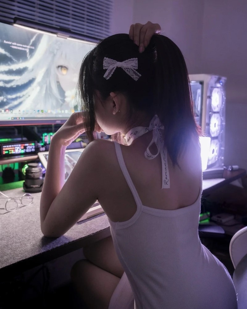 Gái xinh live stream 11