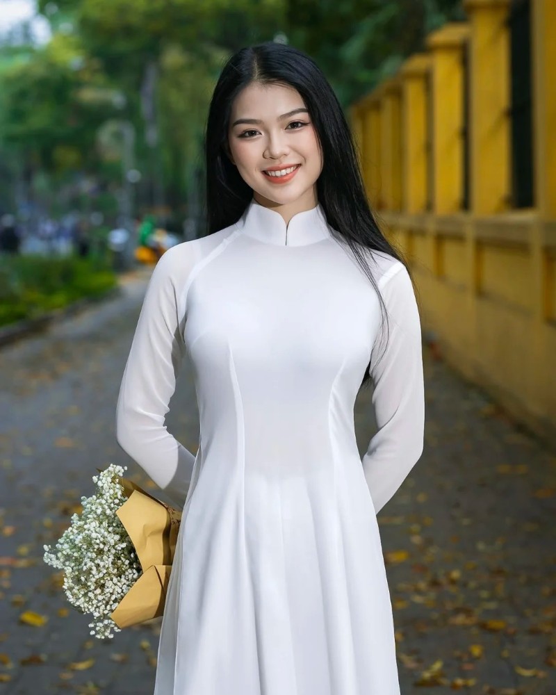 gái xinh mặc áo dài 34