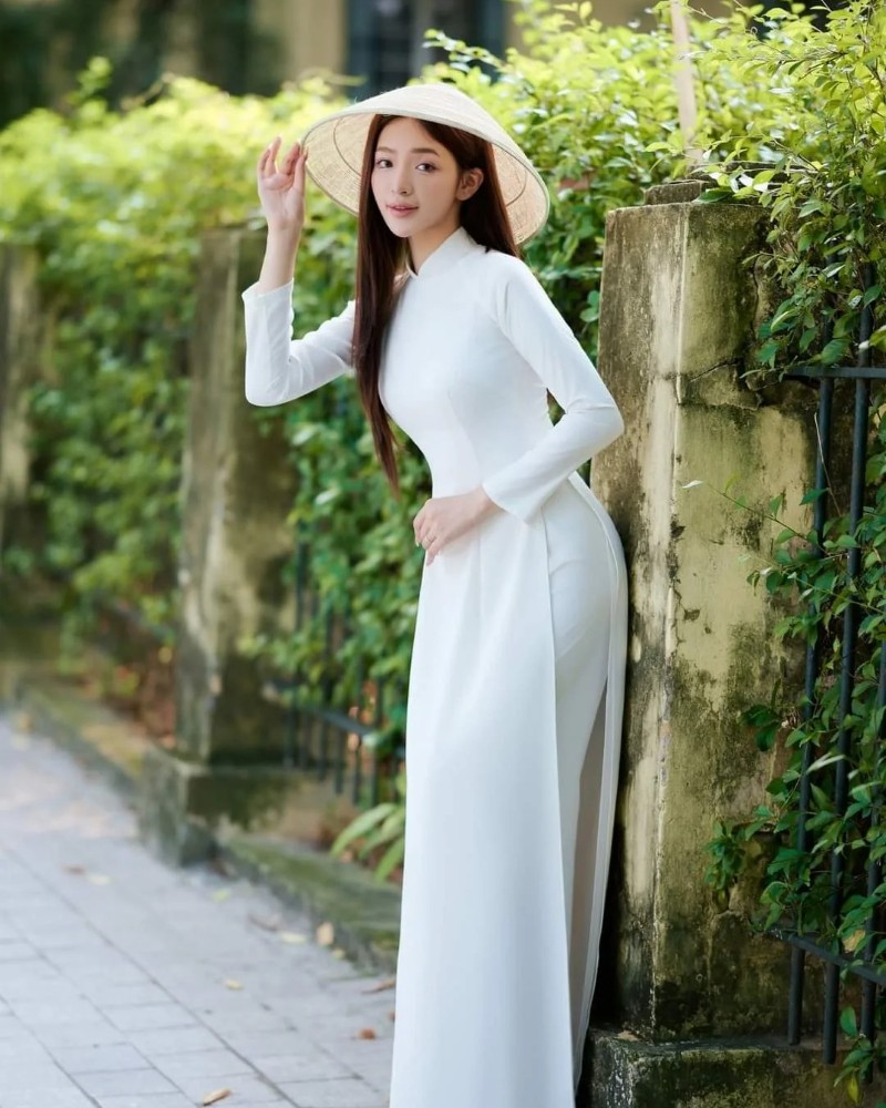 gái xinh mặc áo dài 12