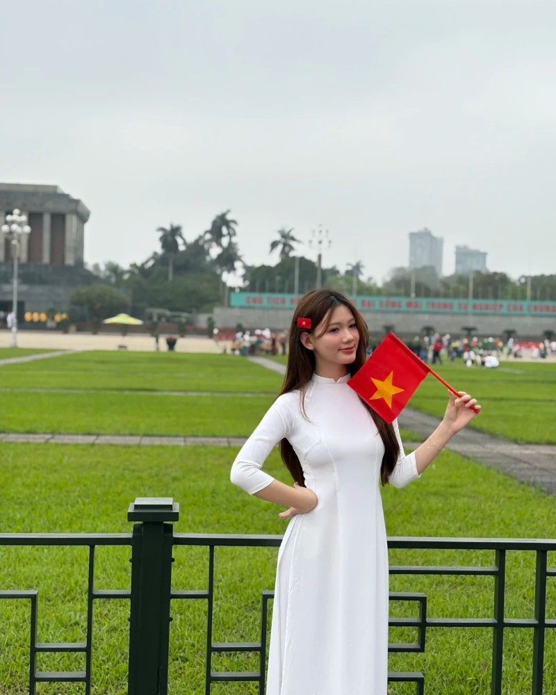 gái xinh mặc áo dài 4