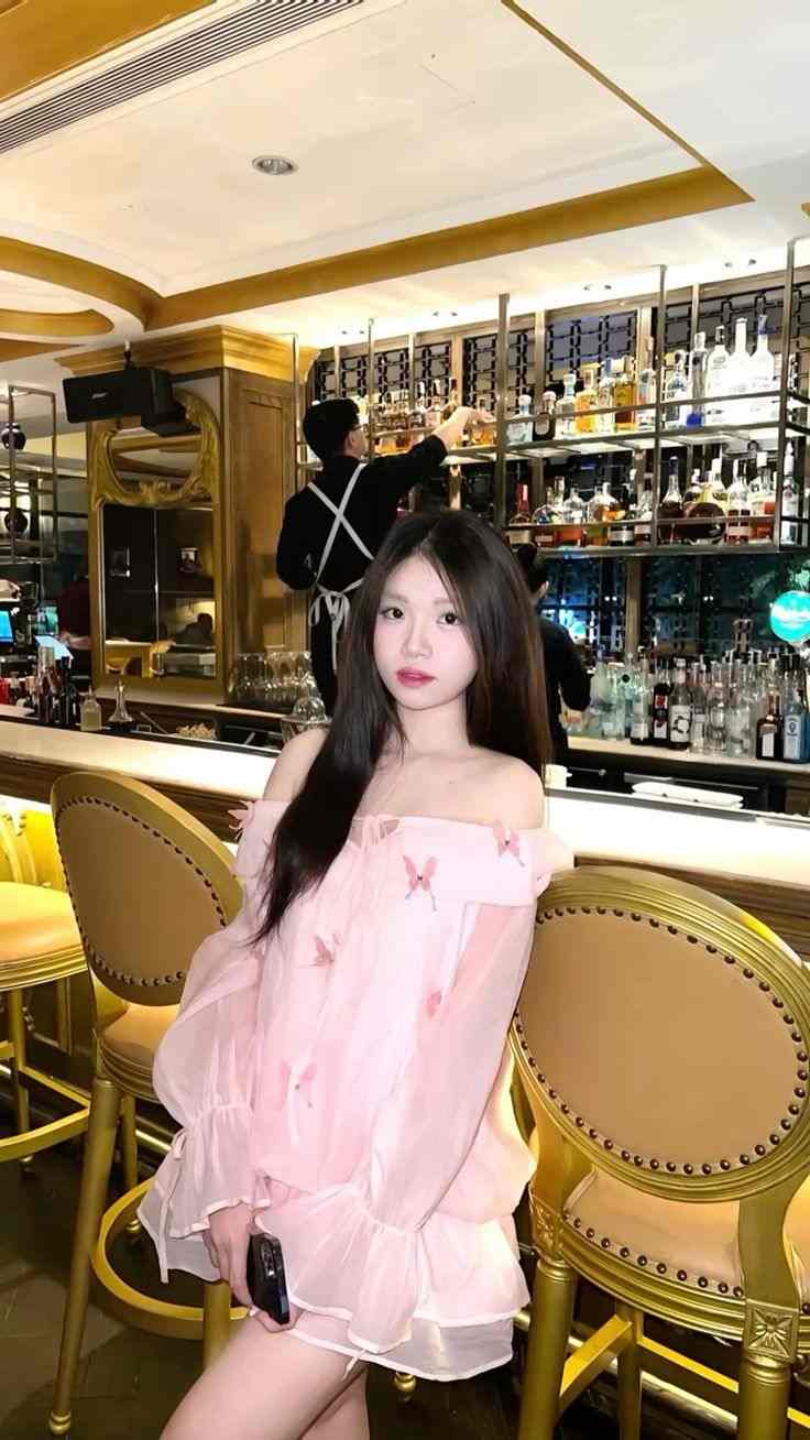 Ảnh Gái Xinh Mặc Pinky 37