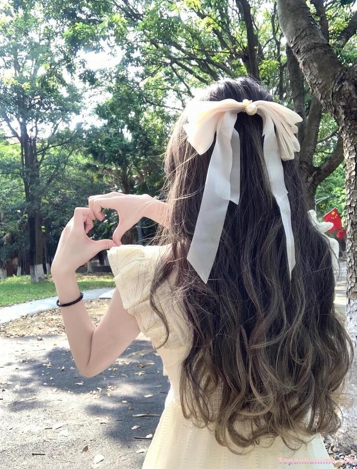 ảnh cô gái quay lưng 37