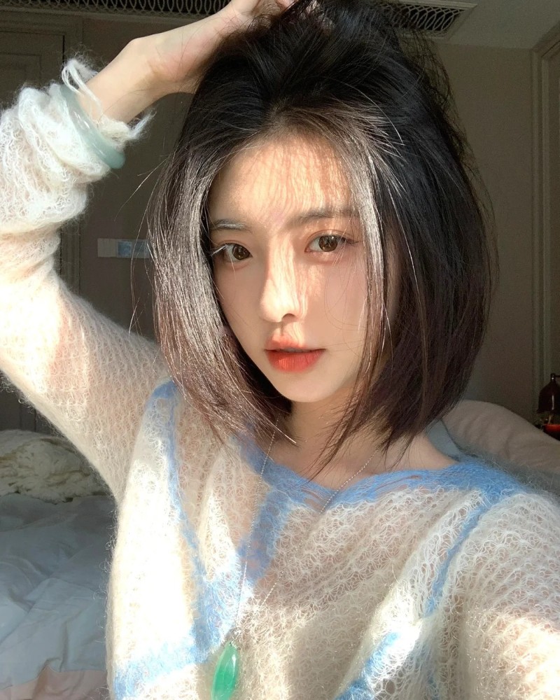 Hình gái đẹp tóc ngắn 1