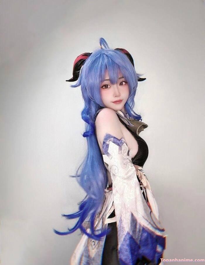 ảnh cosplay Ganyu 17