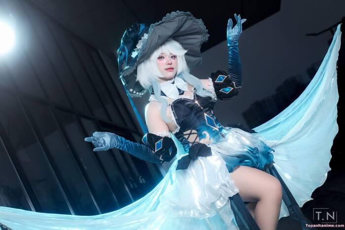 ảnh Furina cosplay 27