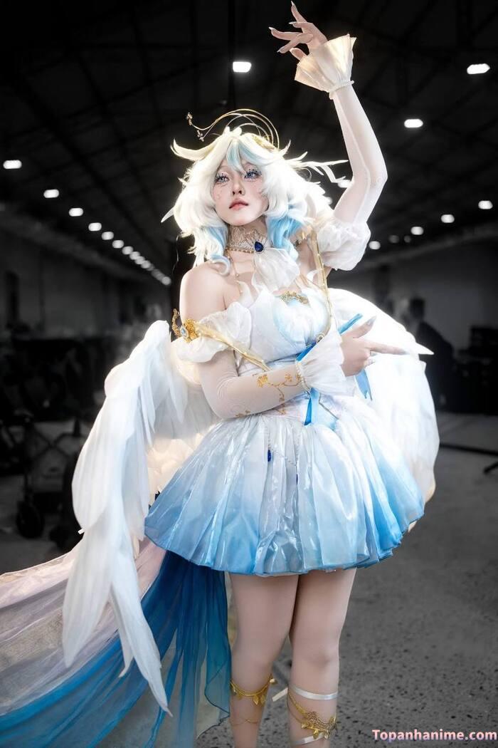 ảnh Furina cosplay 28