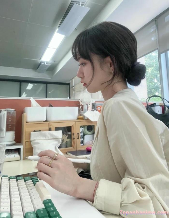 Ảnh gái văn phòng 78