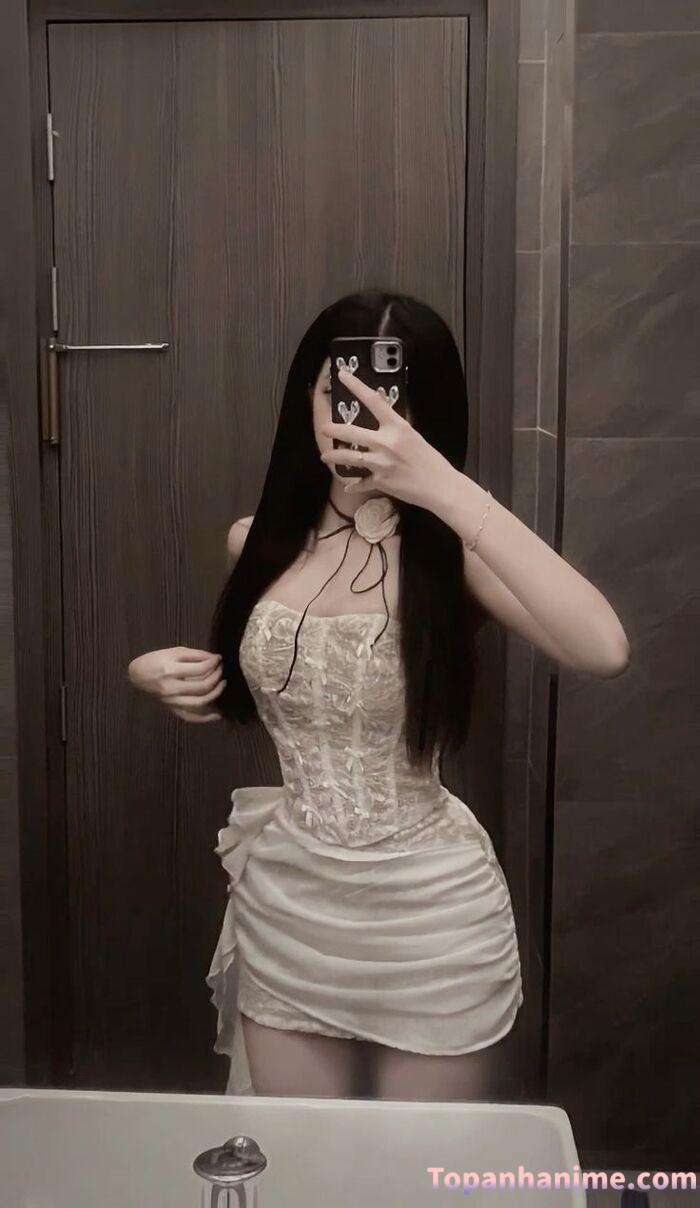 Ảnh gái xinh che mặt bằng điện thoại 63