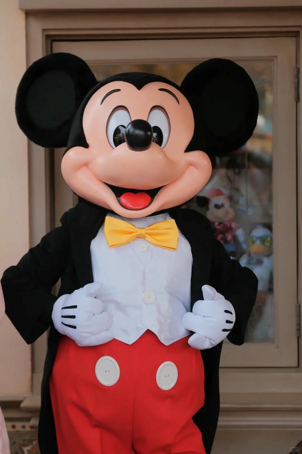 ảnh Mickey 19