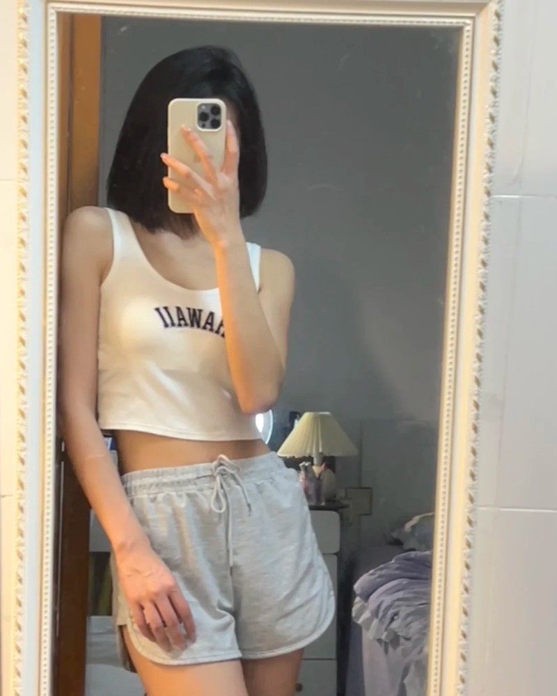 Hình gái đẹp tóc ngắn 22