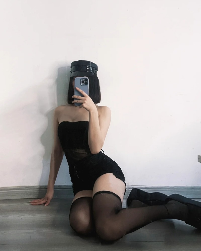 Hình gái đẹp tóc ngắn 20