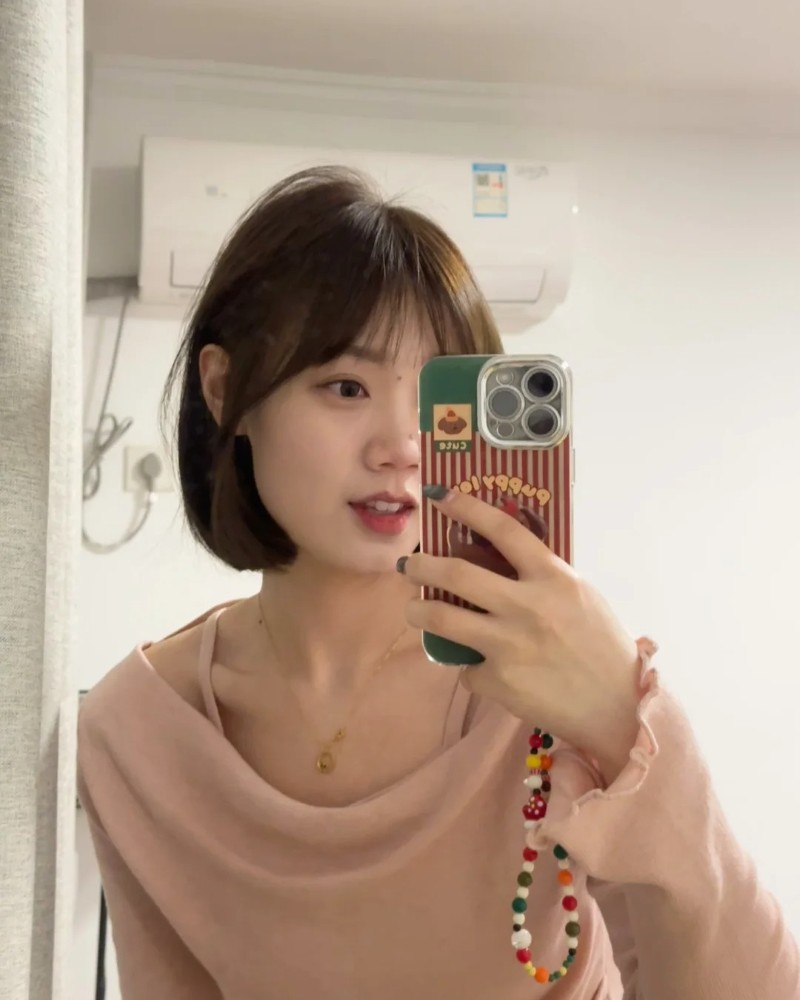 Hình gái đẹp tóc ngắn 19