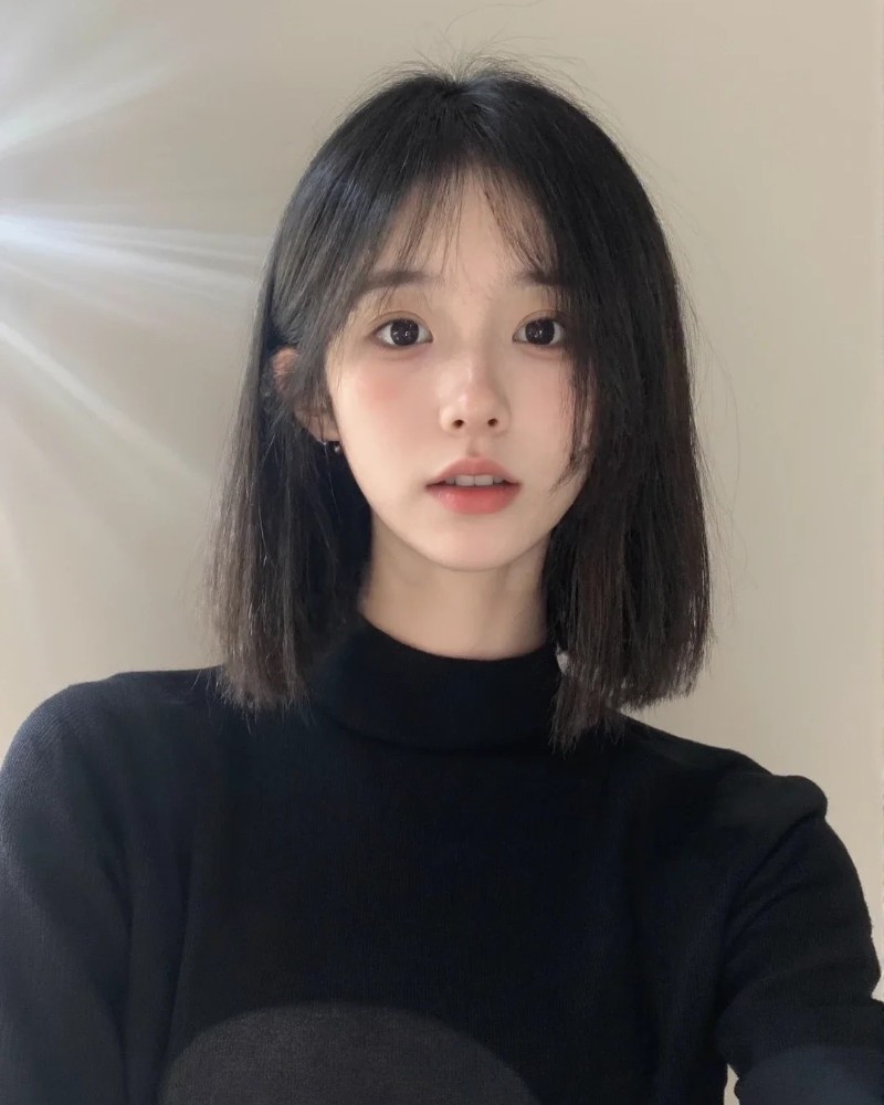 Hình gái đẹp tóc ngắn 13