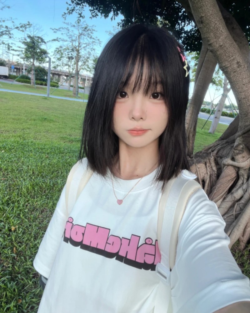 Hình gái đẹp tóc ngắn 36