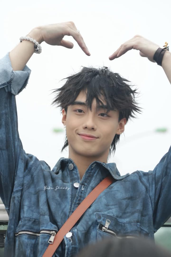 Hình Nền Hải Đăng Doo 1