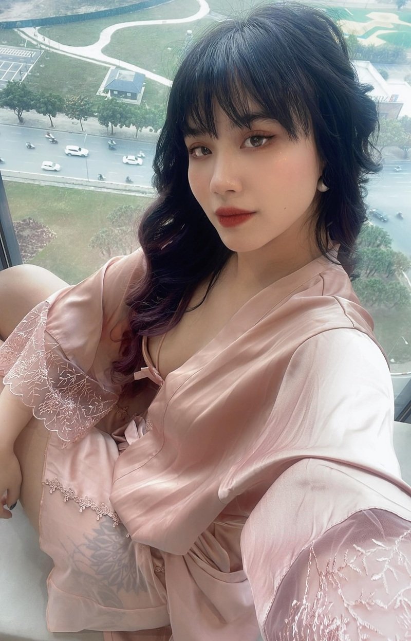 hình ảnh Linh miu Sexy 20