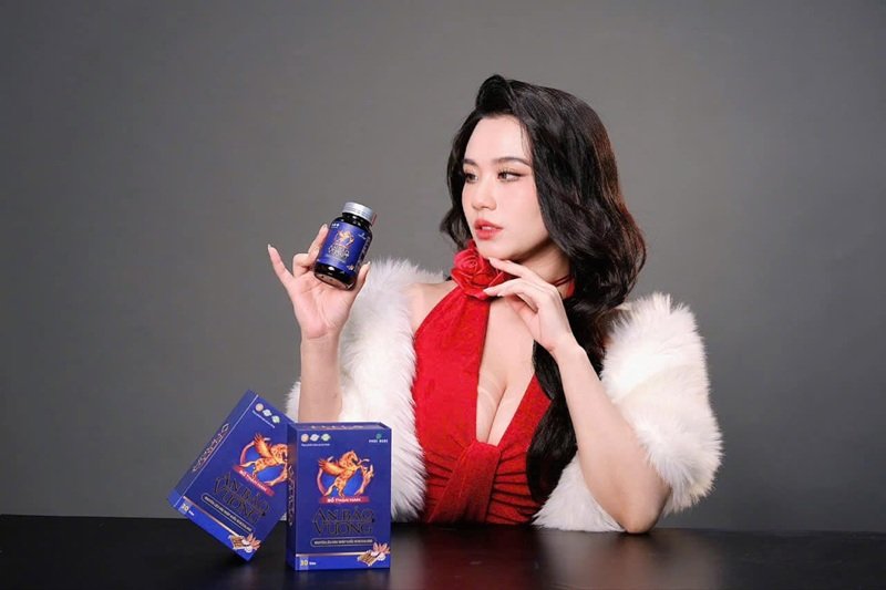 hình ảnh Linh miu Sexy 28