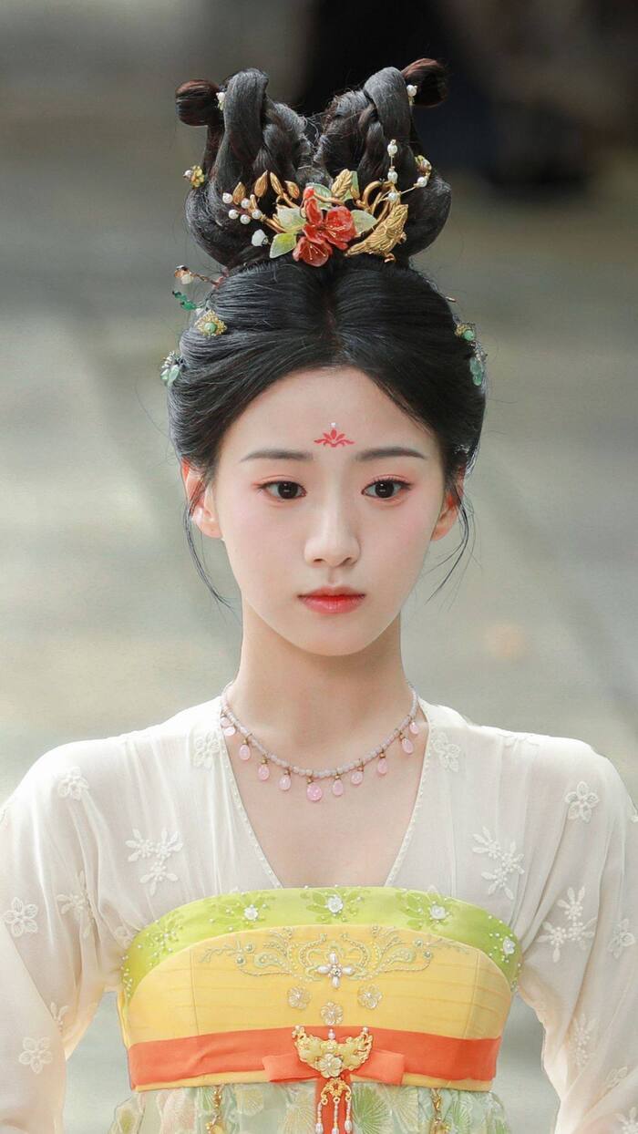 ảnh Phượng Tù Hoàng cosplay 5