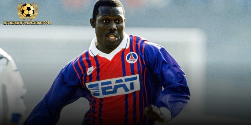 Sự nghiệp câu lạc bộ lẫy lừng của tiền đạo George Weah
