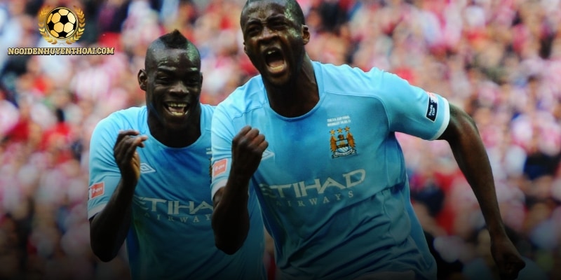 Sự nghiệp thăng hoa qua các câu lạc bộ hàng đầu thế giới