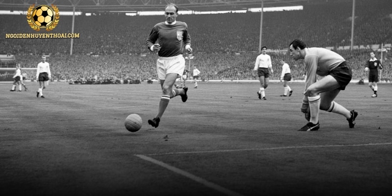 Thời kỳ Alfredo Di Stéfano chơi tại câu lạc bộ Millonarios