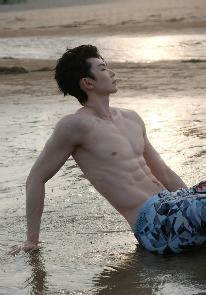 ảnh trai đẹp sáu múi 32