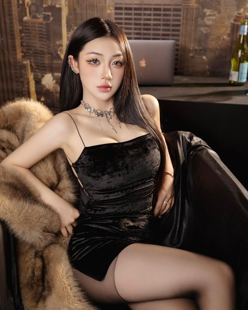 ảnh hot girl Trần Hà Linh 27